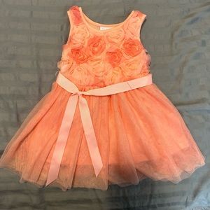 Children’s Place Size 3T coral dress.